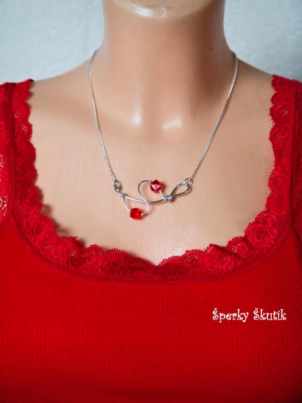 NA0033 - Červená vlnka