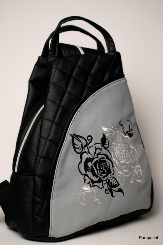 Batoh Zuzi - Růže na šedé
