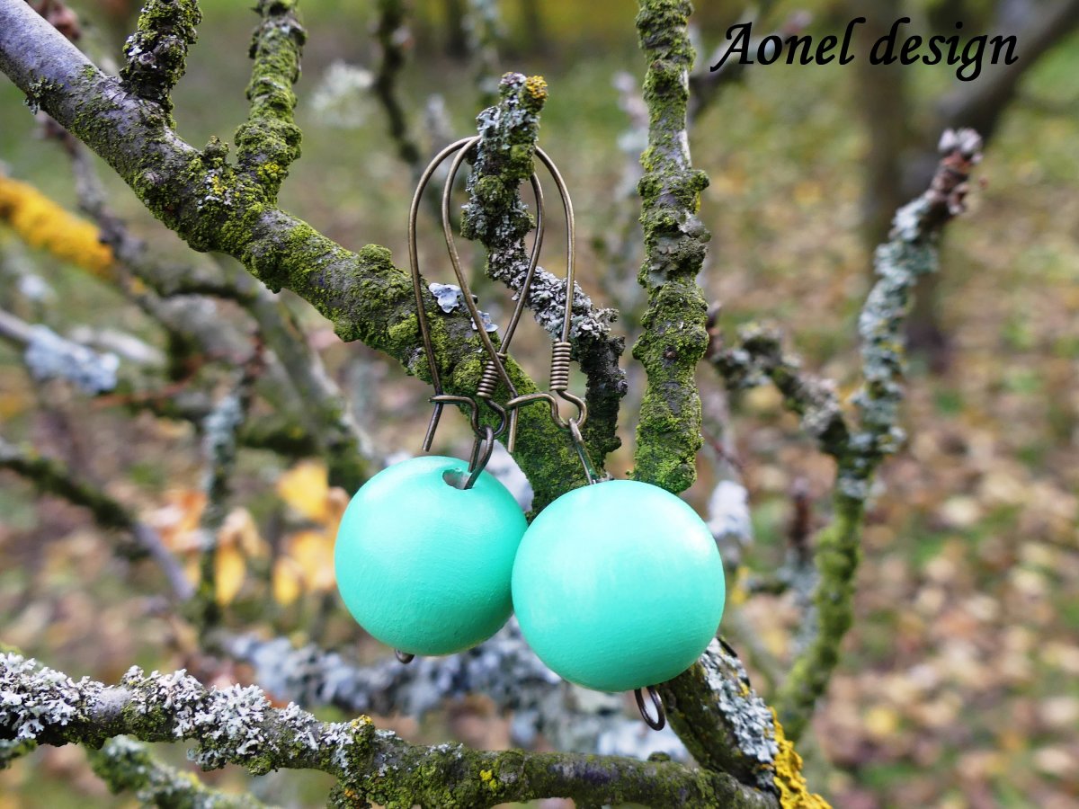 Světle zelené náušnice