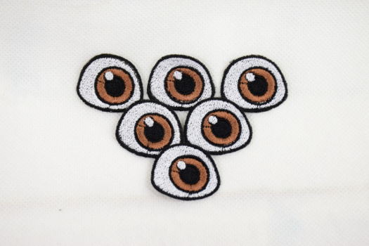 Vyšívané oči 3,5x3cm hnědé 1 pár