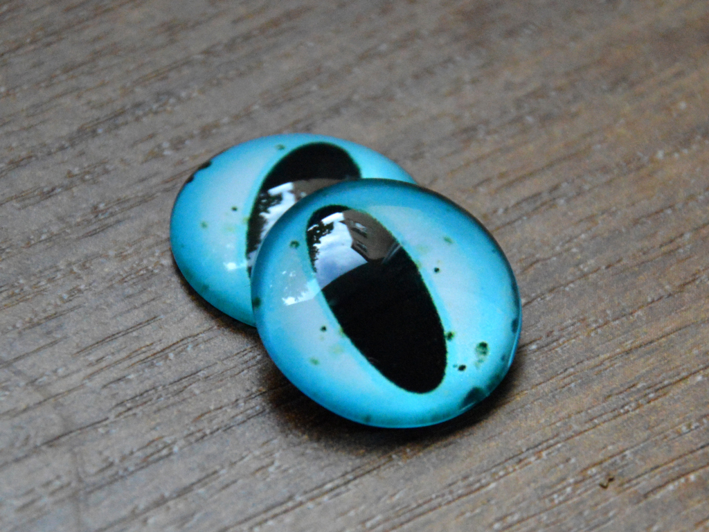 Kabošon oči č. 70 / 20 mm