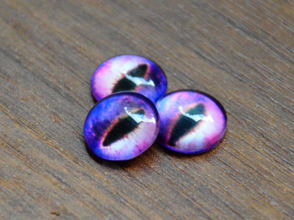 Kabošon oči č. 94 / 12 mm