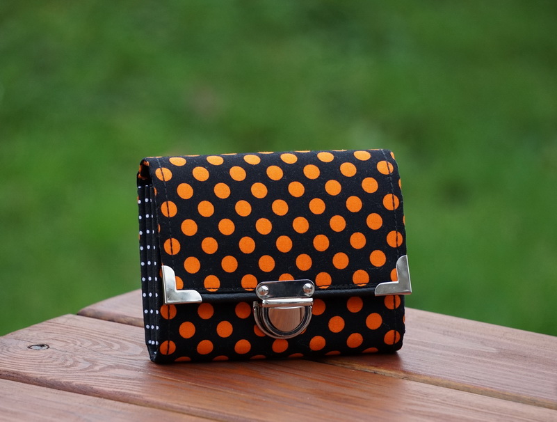 Peněženka Oranžový puntík na černé 13x10cm