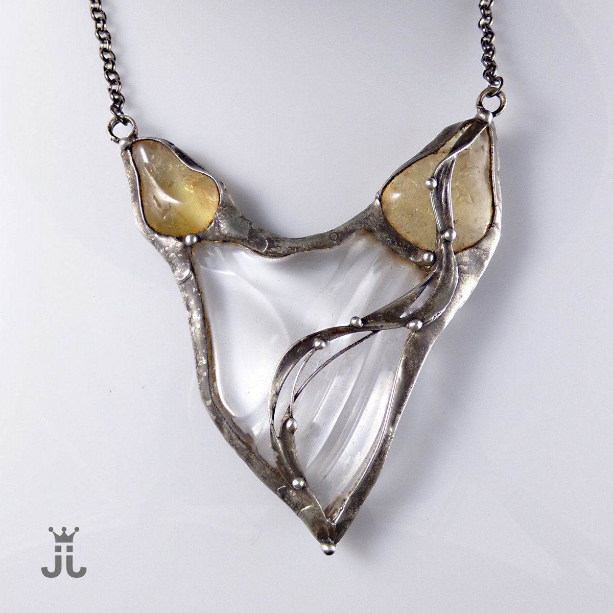 Neurčitá přitažlivost