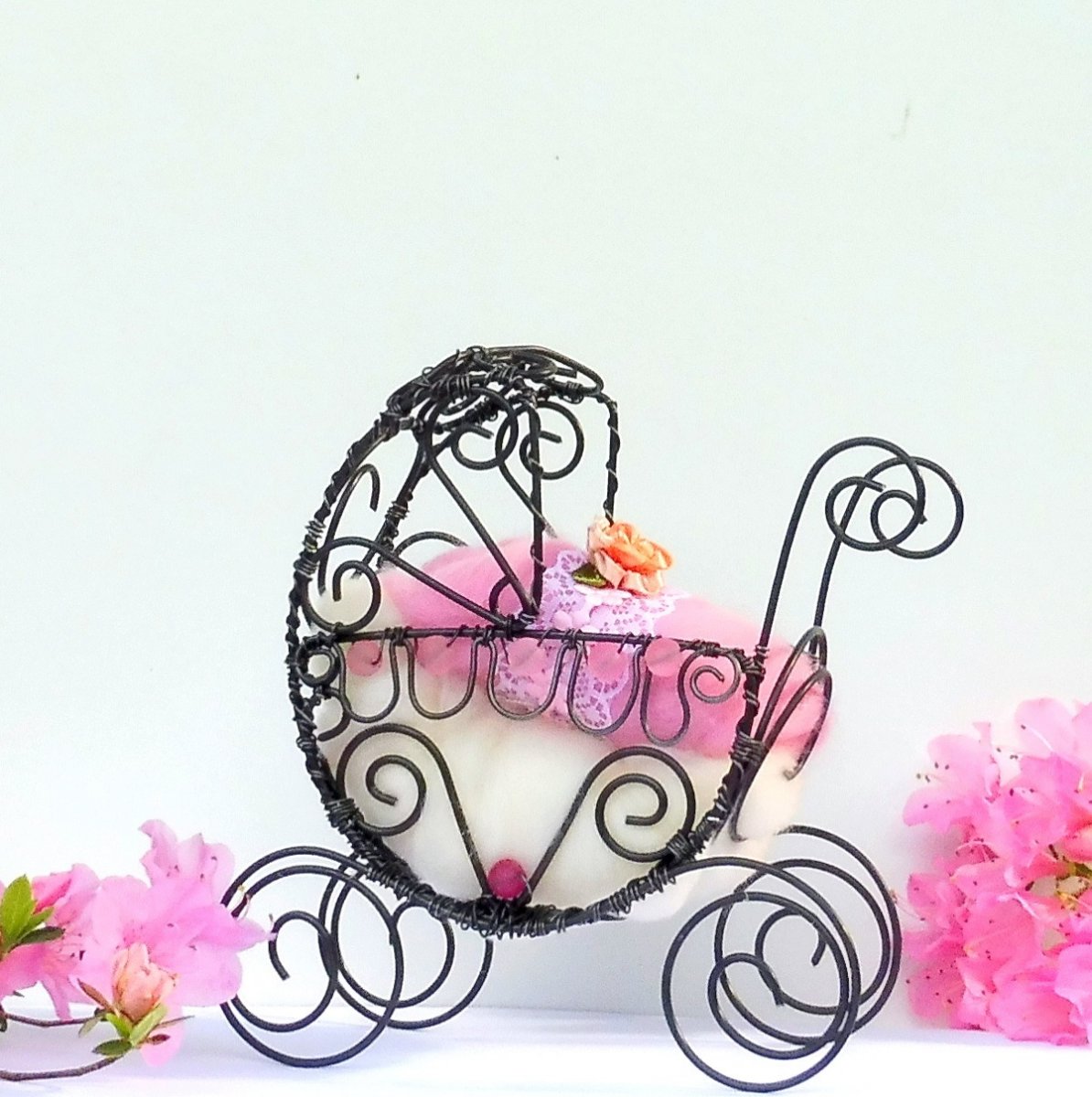 Kočárek s miminkem - holčičkou :)