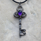 Klíček - náhrdelník s ametystem