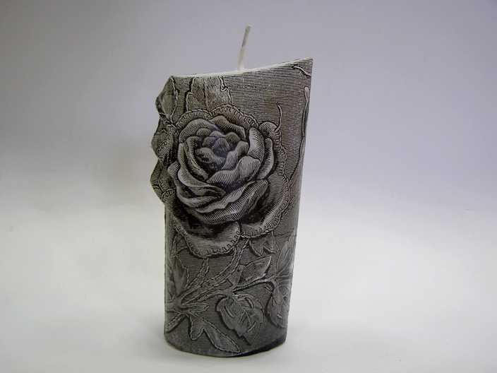 Svíčka z parafínového vosku - archa - Růže