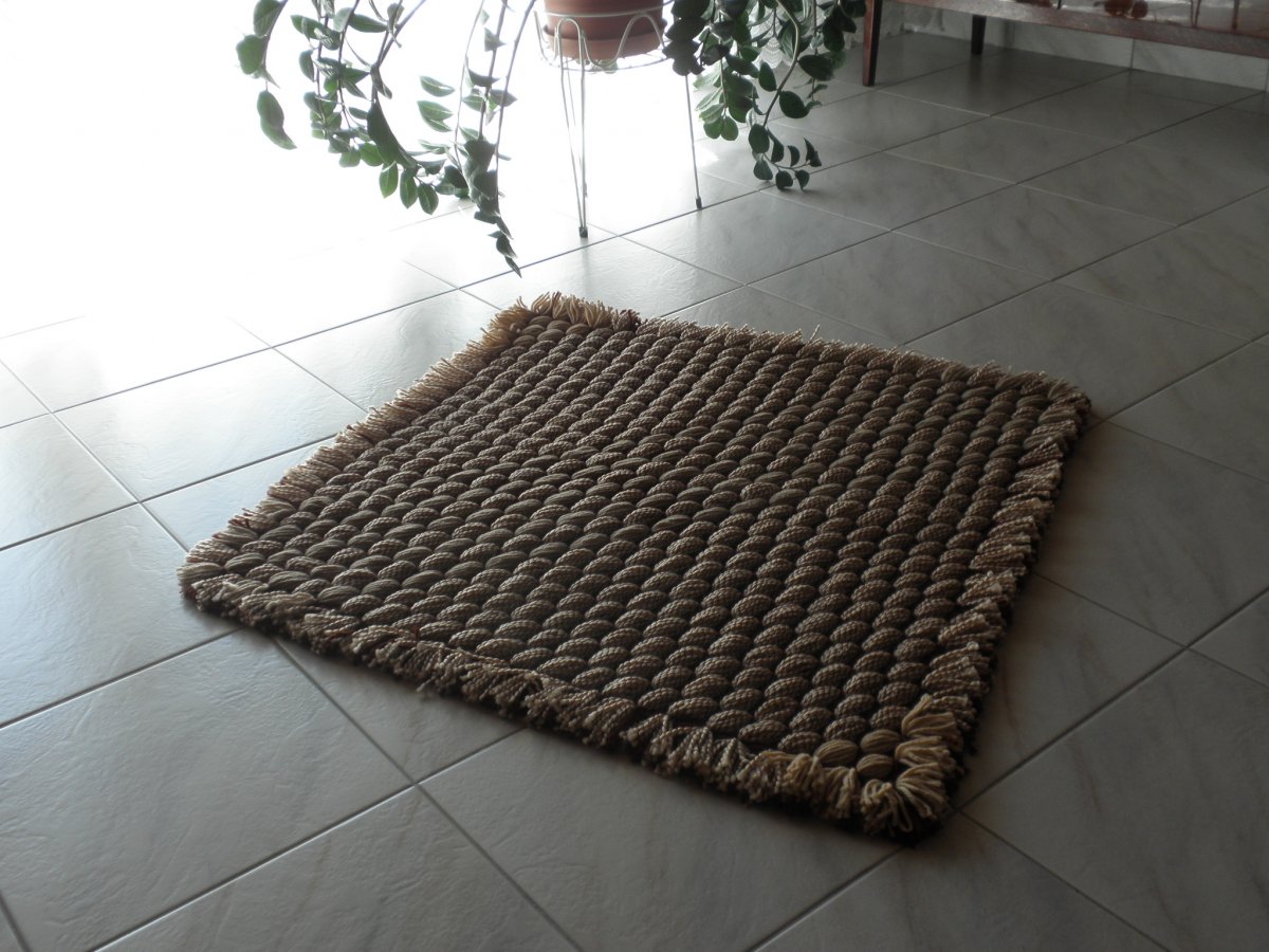 Ručně vázaný koberec