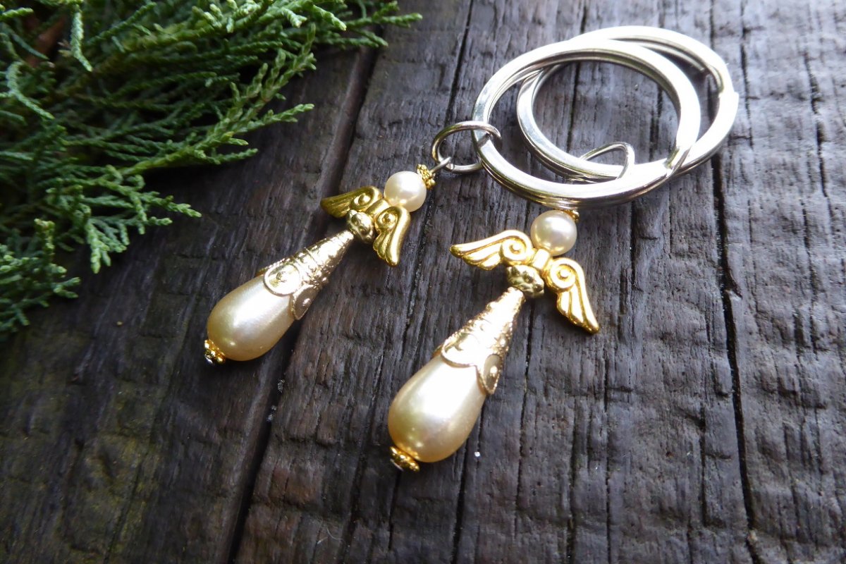 Klíčenka s andělíčkem - zlatá