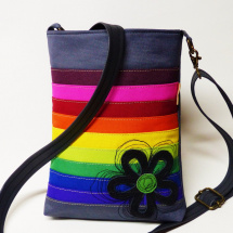 Duhovka crossbody s květem