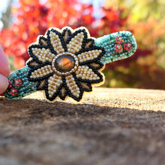 Floria - spona do vlasů s labradoritem