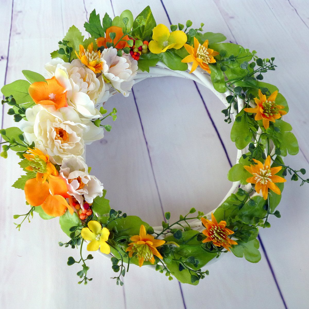 Svěží jarní věnec na dveře 