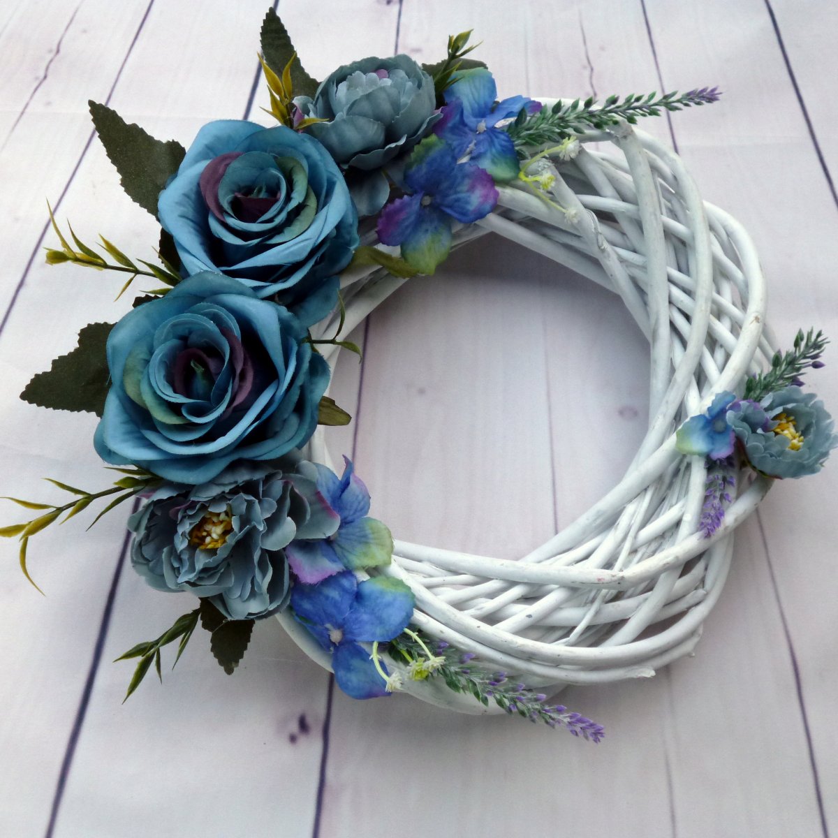 Volání sirén_věnec na dveře