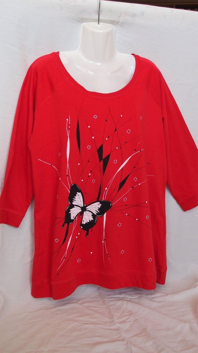 MOTÝL (XL) - dámské tričko