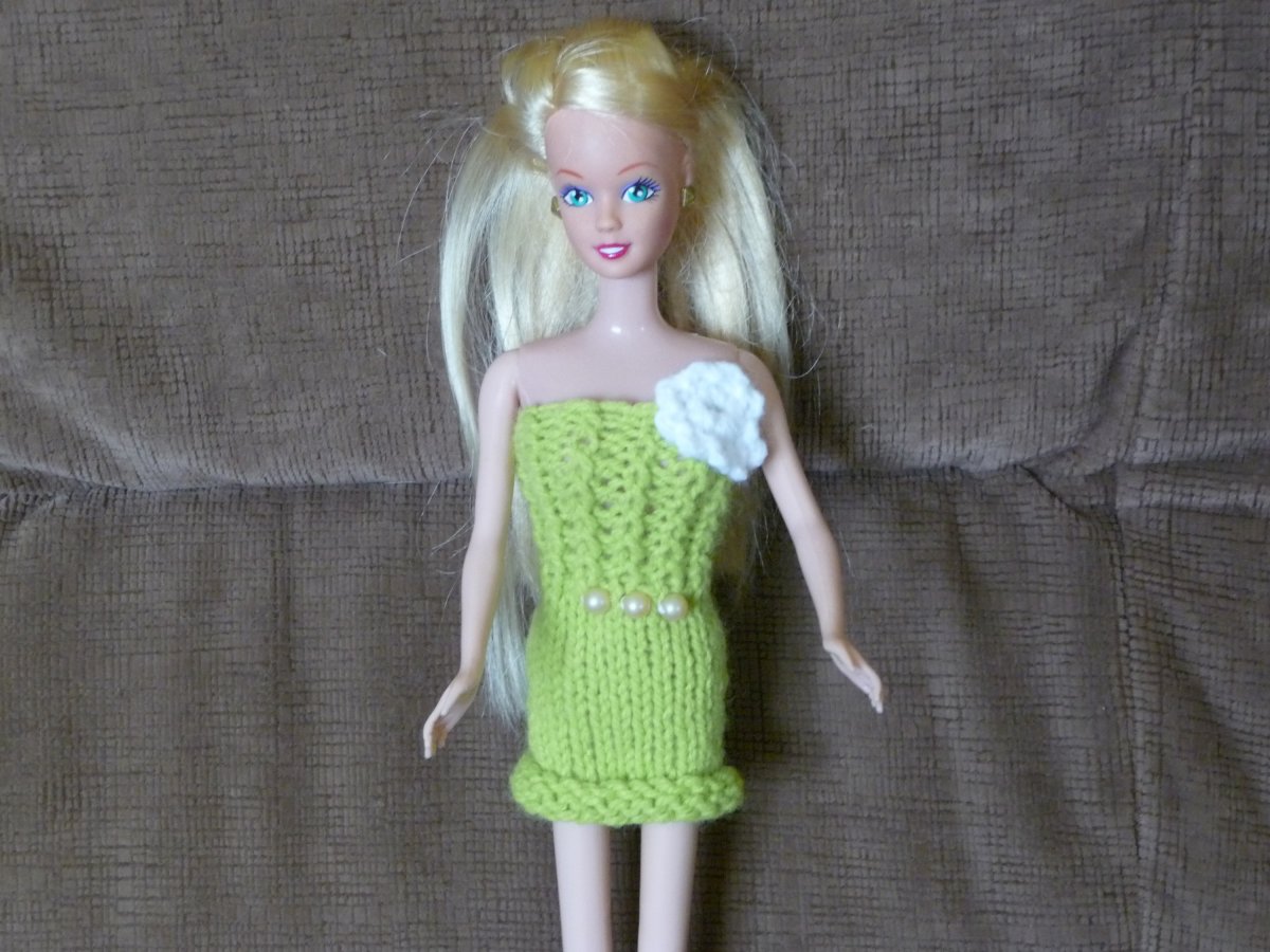 Barbie-Mini jednobarevné s kytičkou a perličkami 