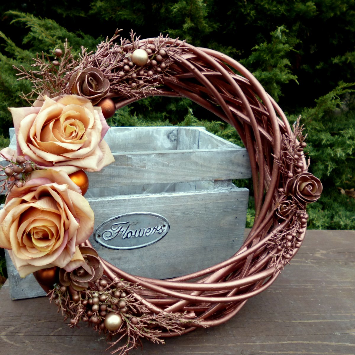 Velký rustikální věnec ve staroměděném laku