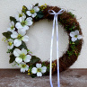 Přírodní věnec s klematisem_35 cm