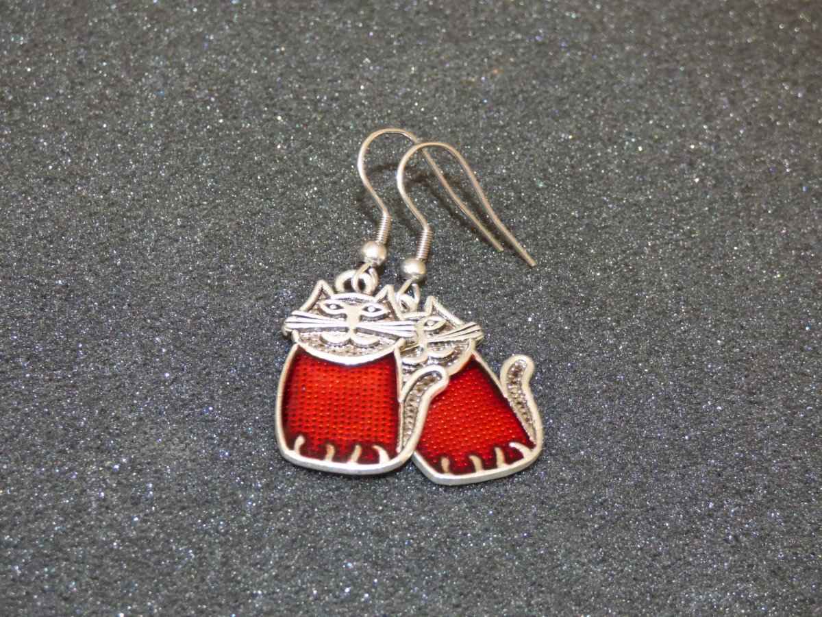 Kočka si kočka si kočka.............červené