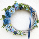 Věnec v modrých odstínech