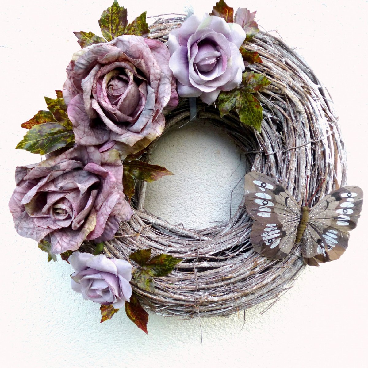 Věnec na dveře_Dotek motýlích křídel