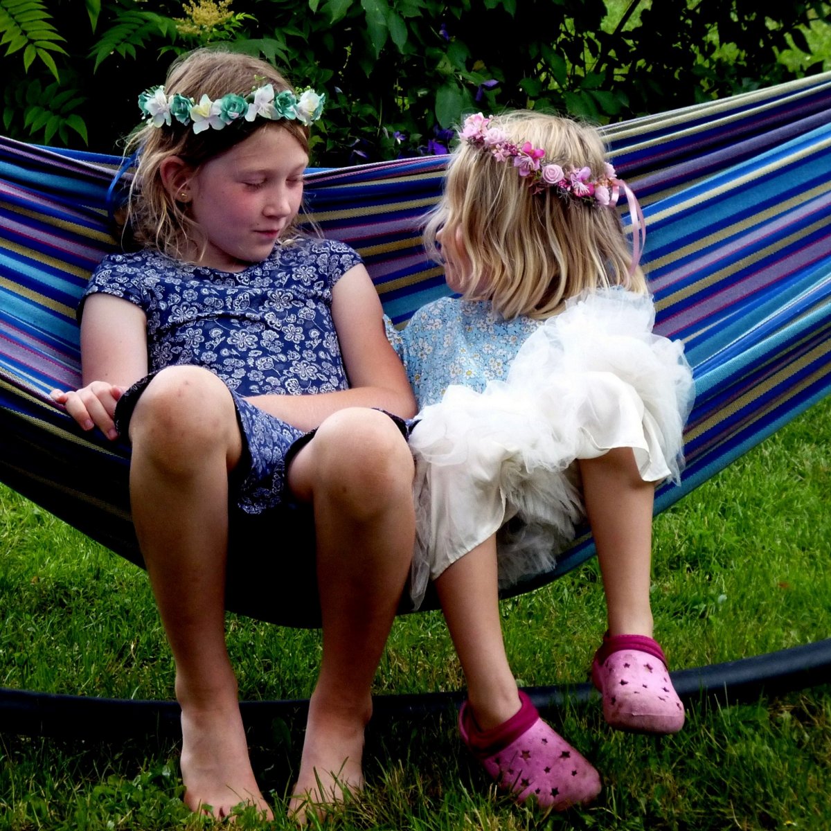 Kvítky jabloní_růžový květinový věneček do vlasů