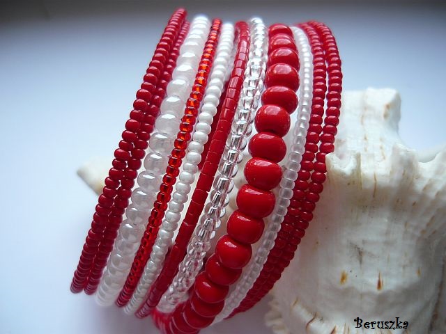 Paměťový náramek - červeno-bílý