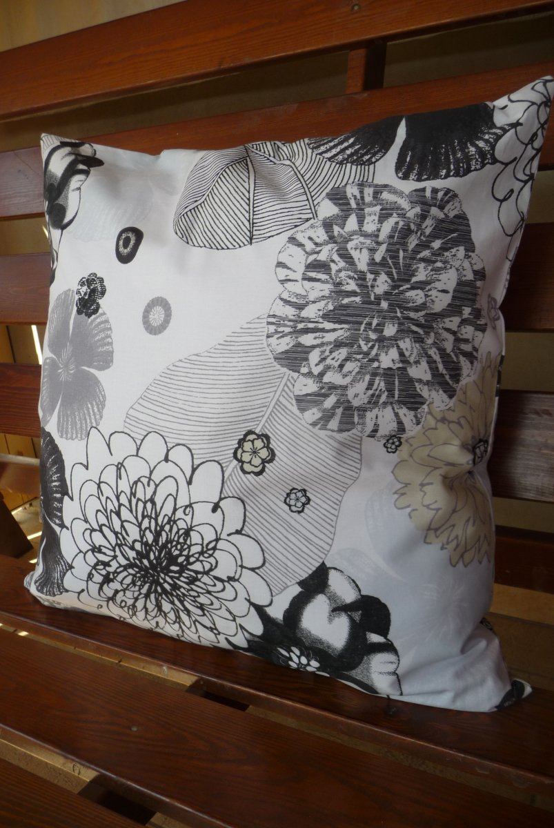 polštář Květy 50cm x 50cm