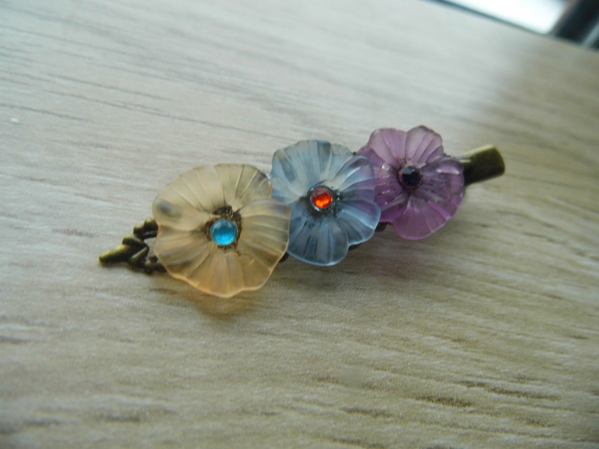 spona do vlasů - klip