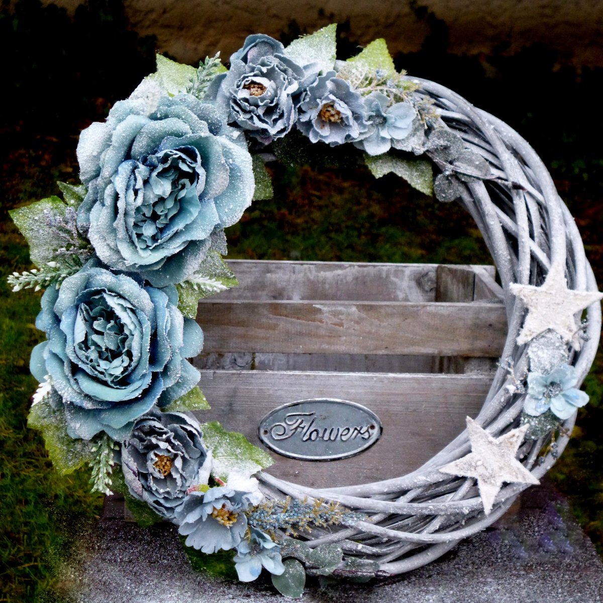 Zasněžený věnec na dveře