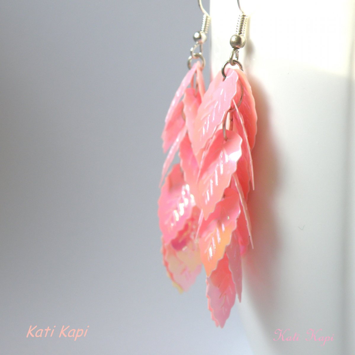 Náušnice růžové lístečkové lesklé ...