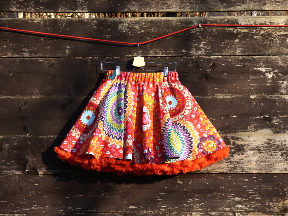 FuFu sukně mandala červená s oranžovou spodničkou