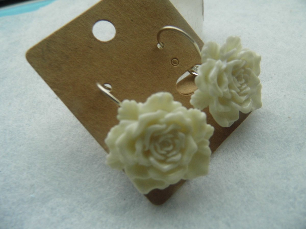 náušnice růžičky