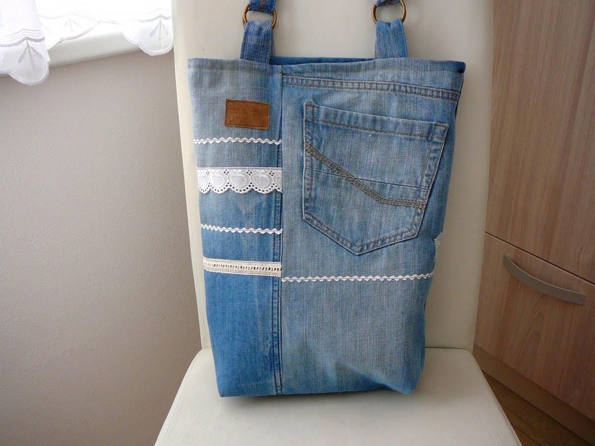 Velká stylová nákupka.