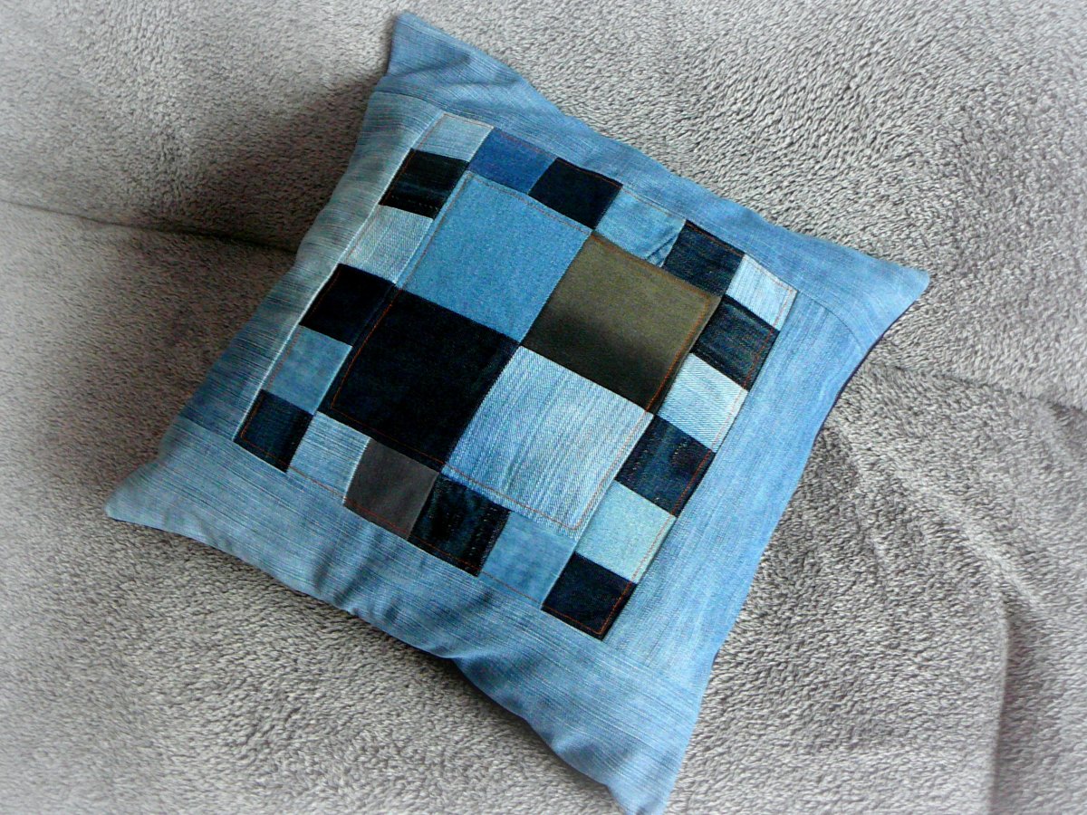 Riflový povlak na polštář.