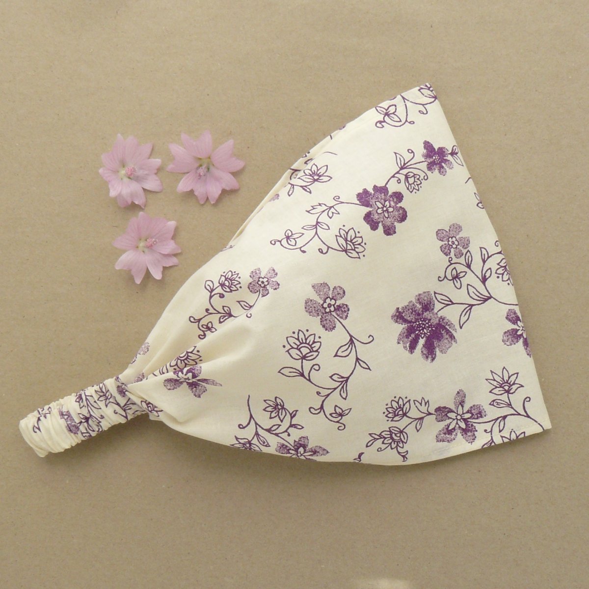 Látková čelenka, šátek - fialová kvítka