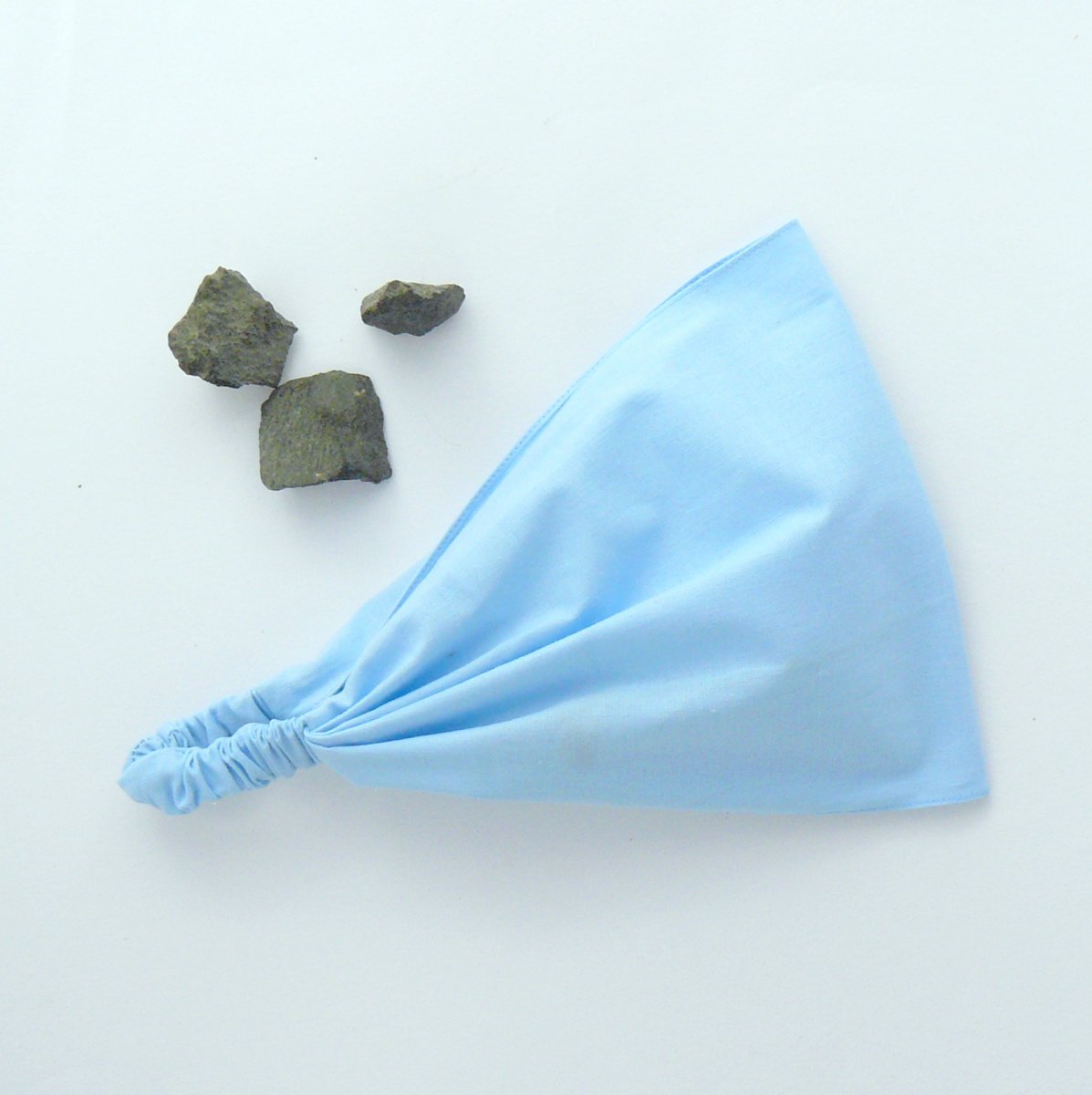 Látkový šátek - bleděmodrá