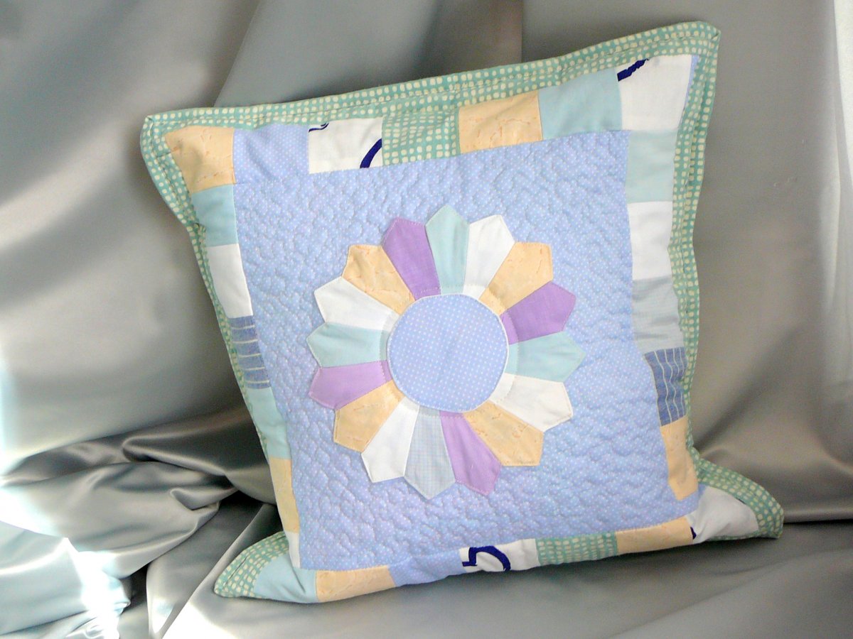 Povlak na polštář v jemně modré.