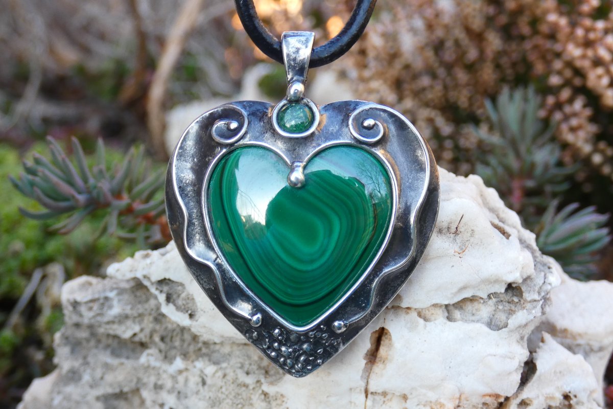 Malachitové srdce s avanturínem