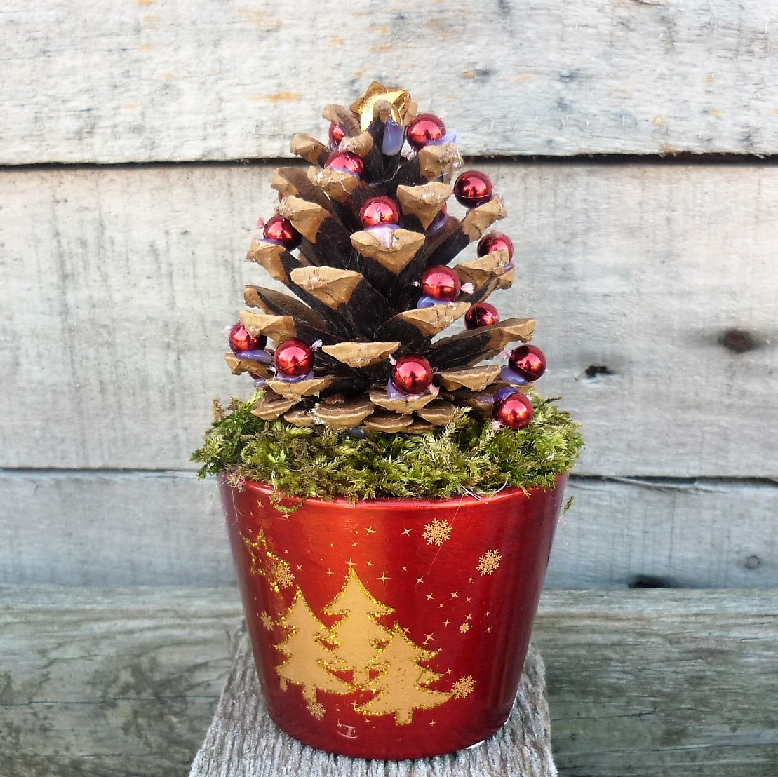 vánoční šiška červená I.