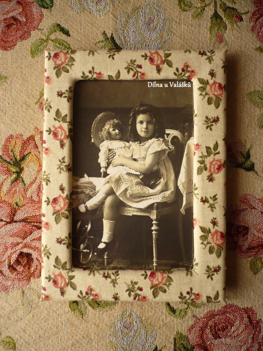 Fotorámeček látkový - květy růží