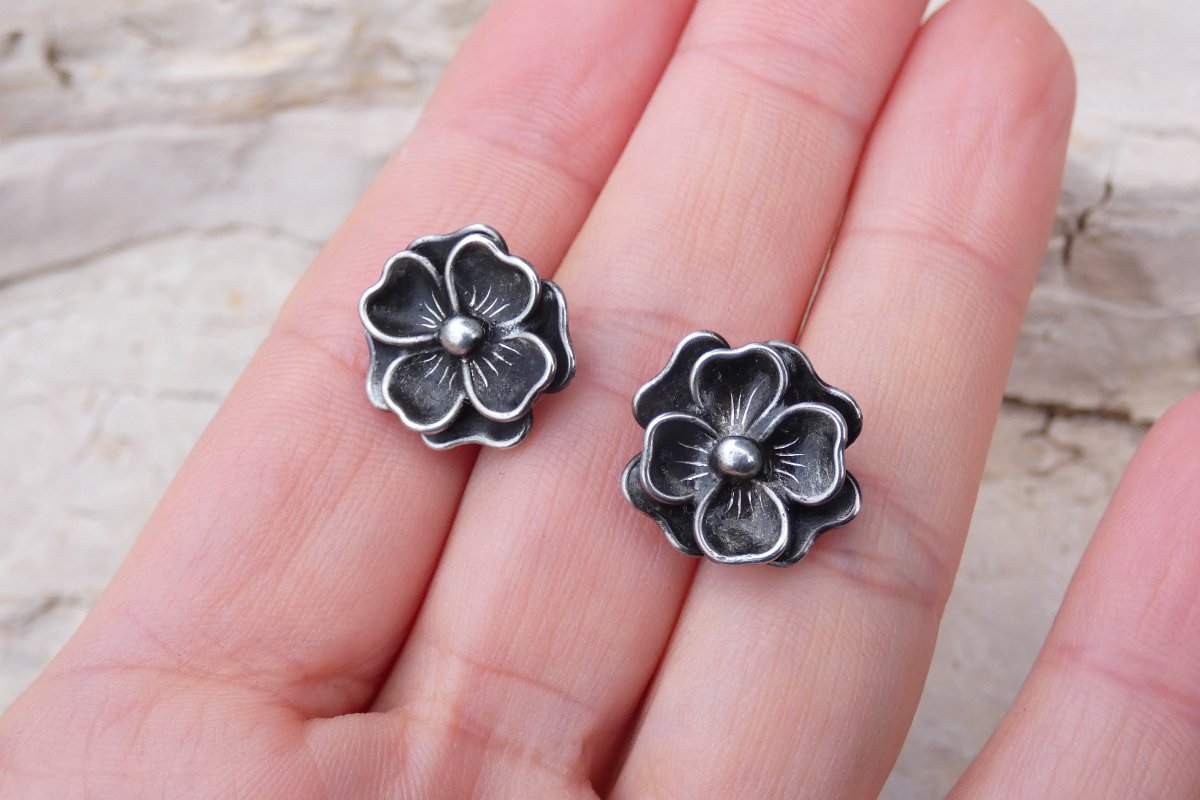 Náušnice kytičky - puzetové