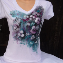 Malované  tričko, fialkové květy
