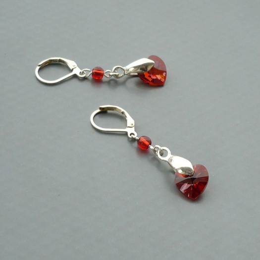 Crystal red magma Swarovski srdce - náušnice