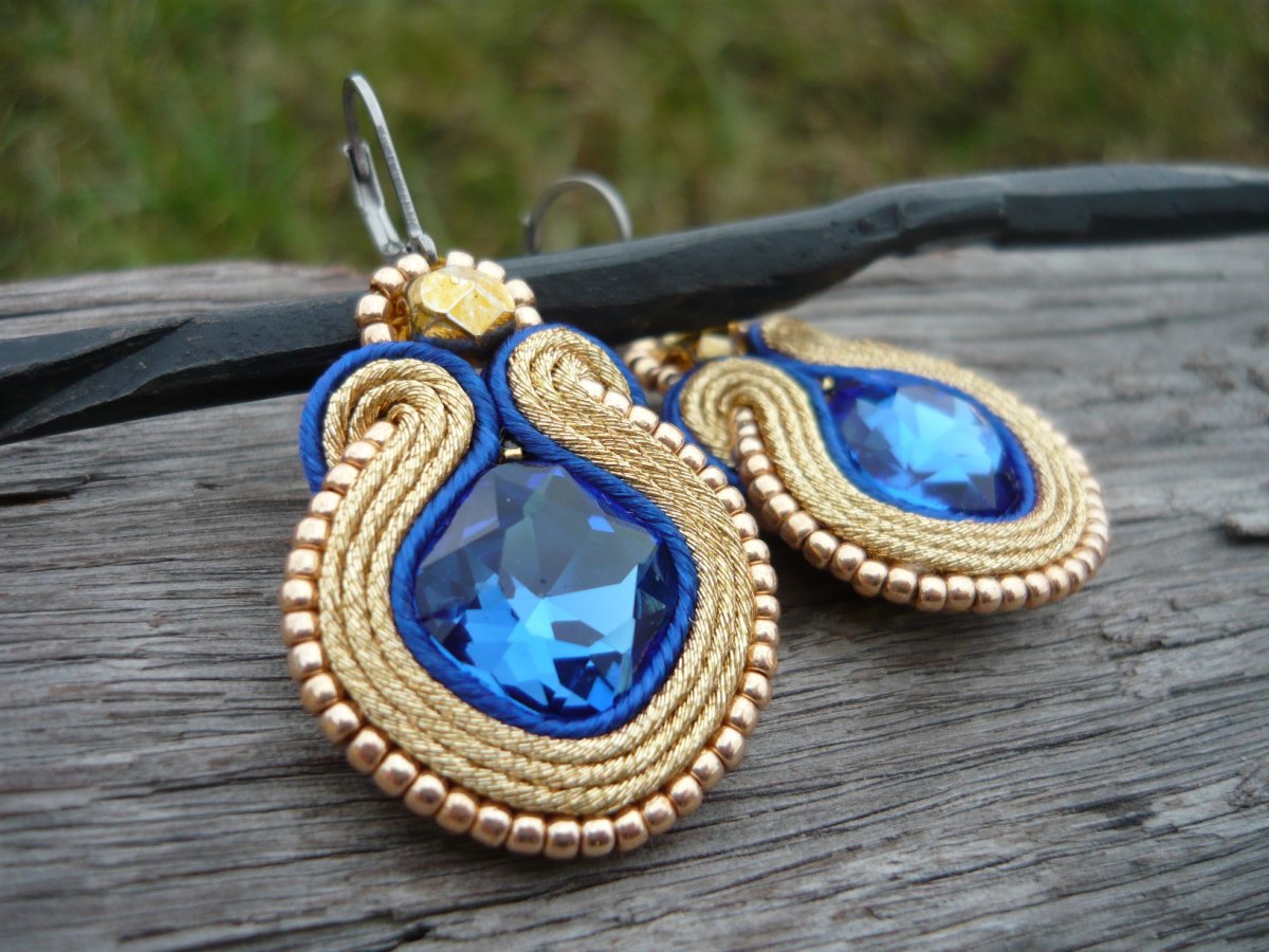 Soutache náušnice Luxury Gold&Sapphires