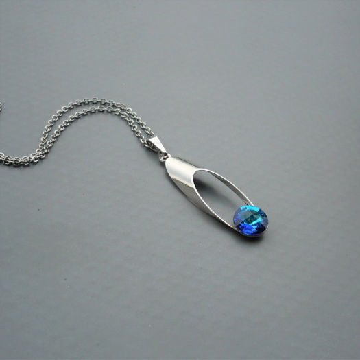 Crystal bermuda blue ovál přívěsek na nerezřetízku