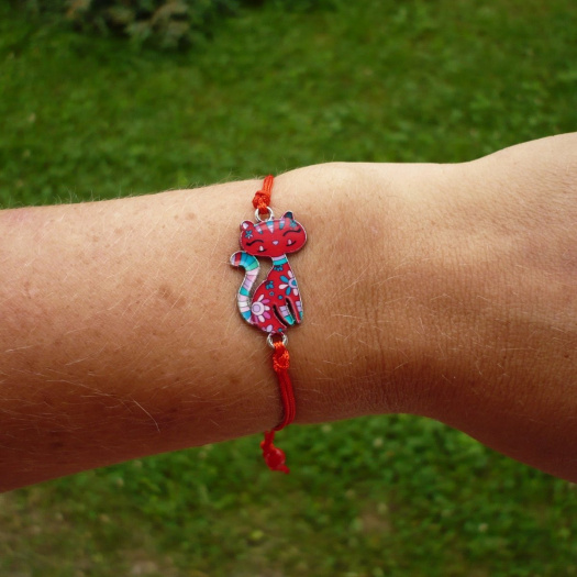 Náramek dětský stahovací červený - velká kočka