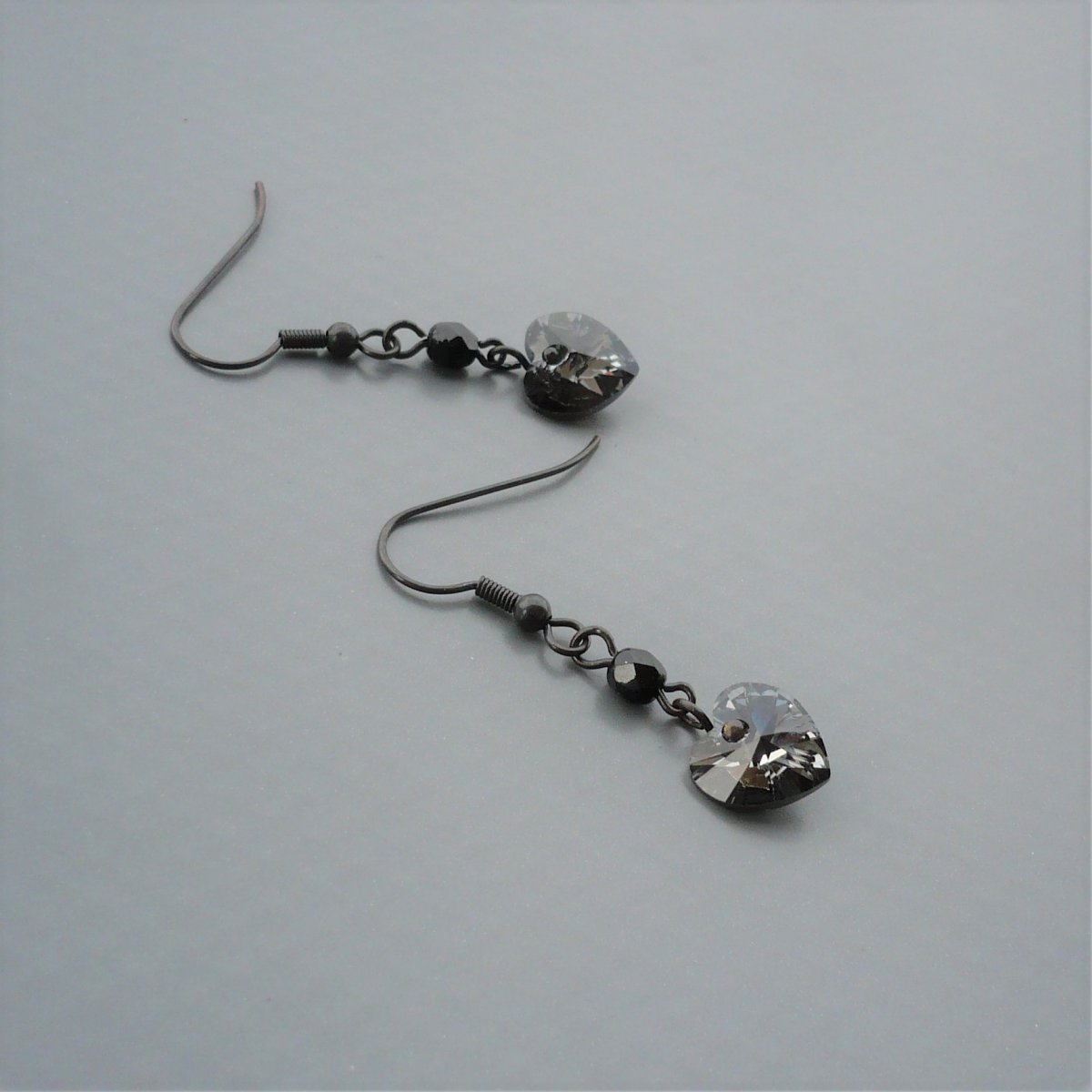 Crystal silver night Swarovski srdíčka - náušnice