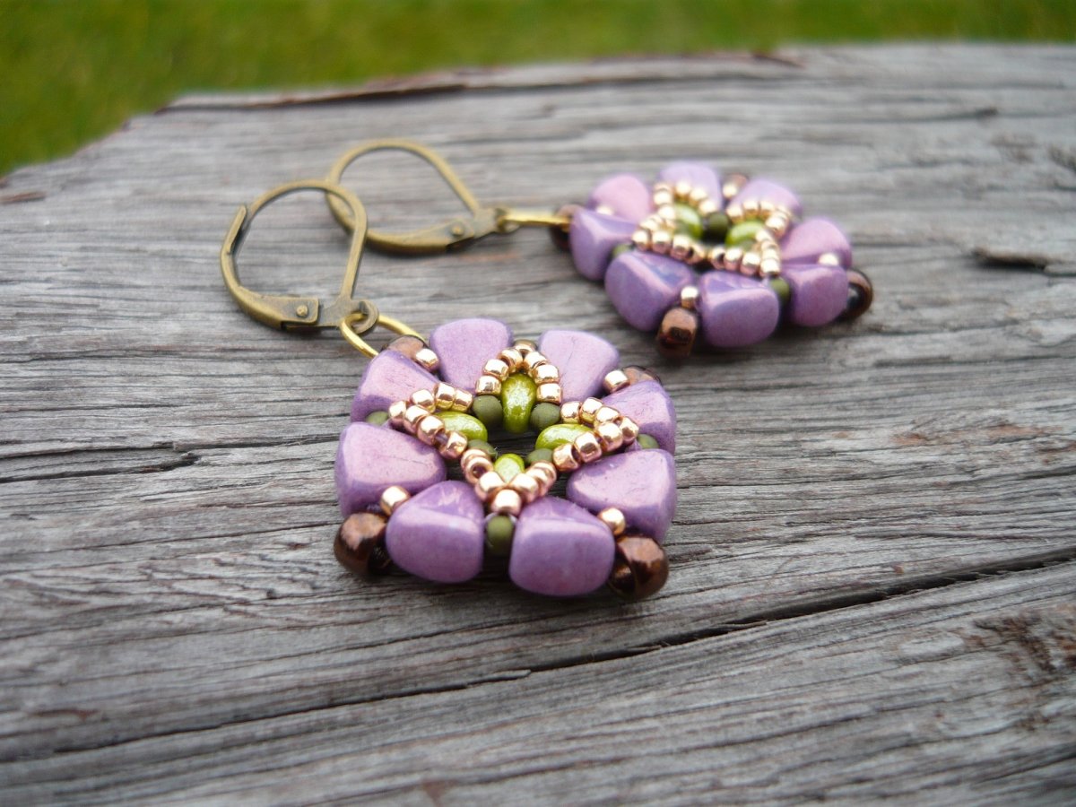 Náušnice Fialové květy orientu