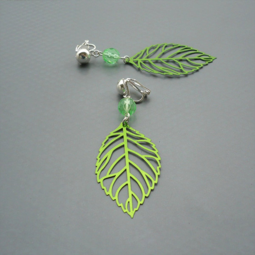 Žilkované listy - zelené lehoučké klipsy