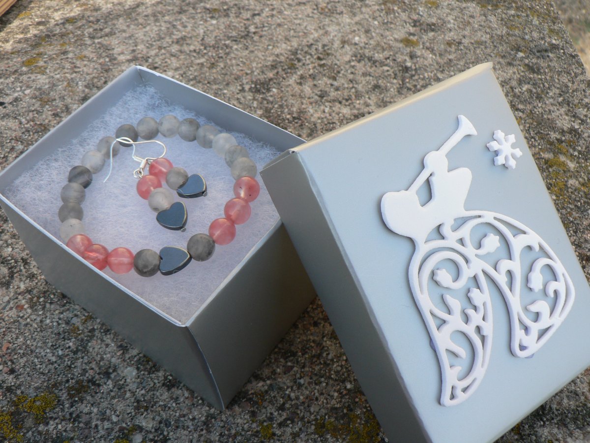 Dárková krabička na šperky - NÁRAMEK